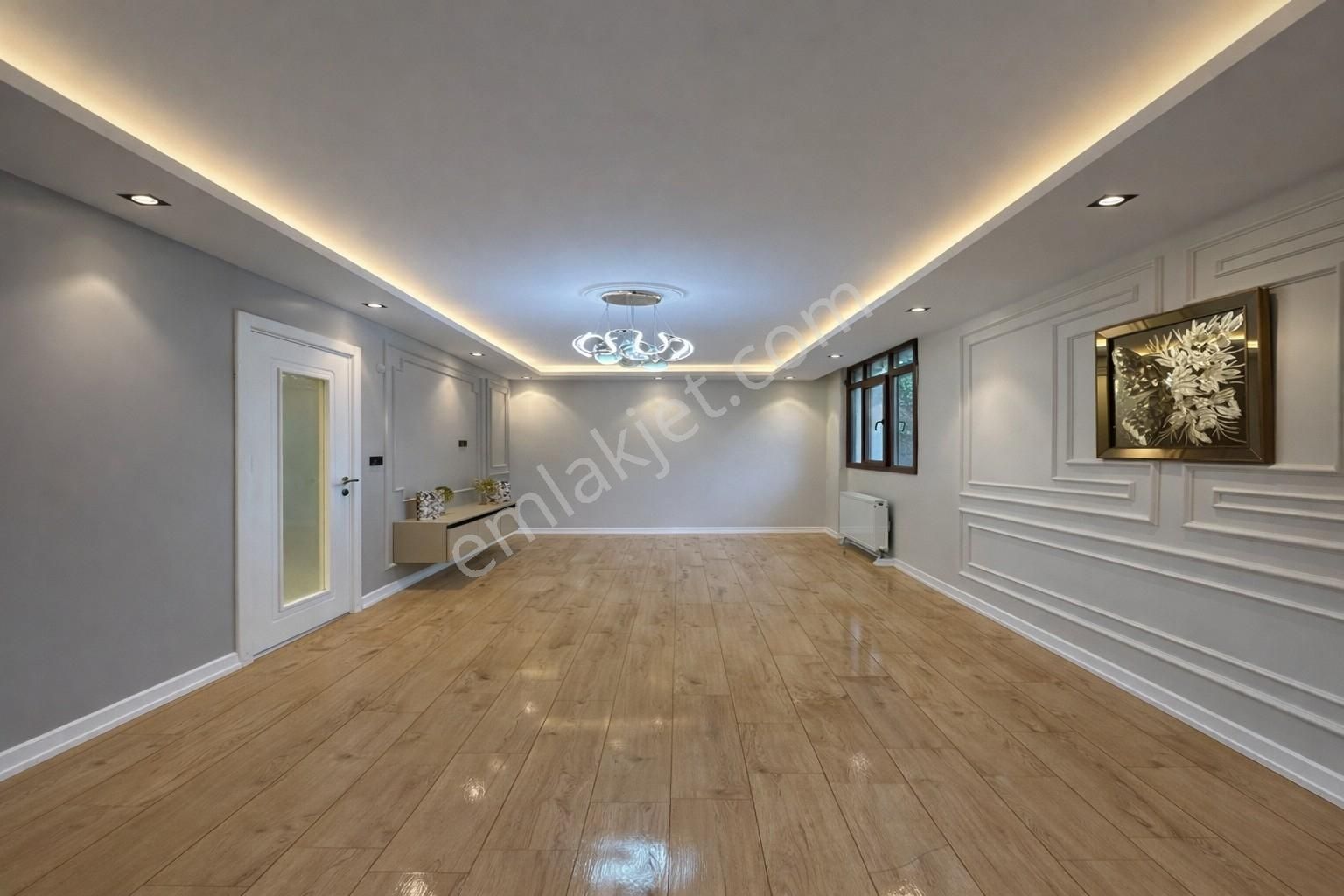 Geniş Metrekareli, Müstakil Bahçeli 2+1- Aile Apartman Konforu! - Görsel 8