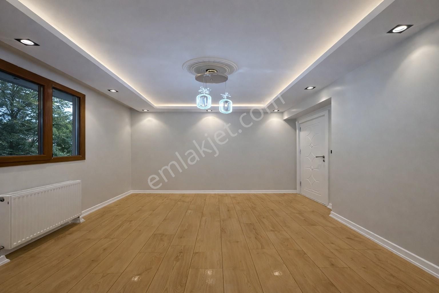 Geniş Metrekareli, Müstakil Bahçeli 2+1- Aile Apartman Konforu! - Görsel 22