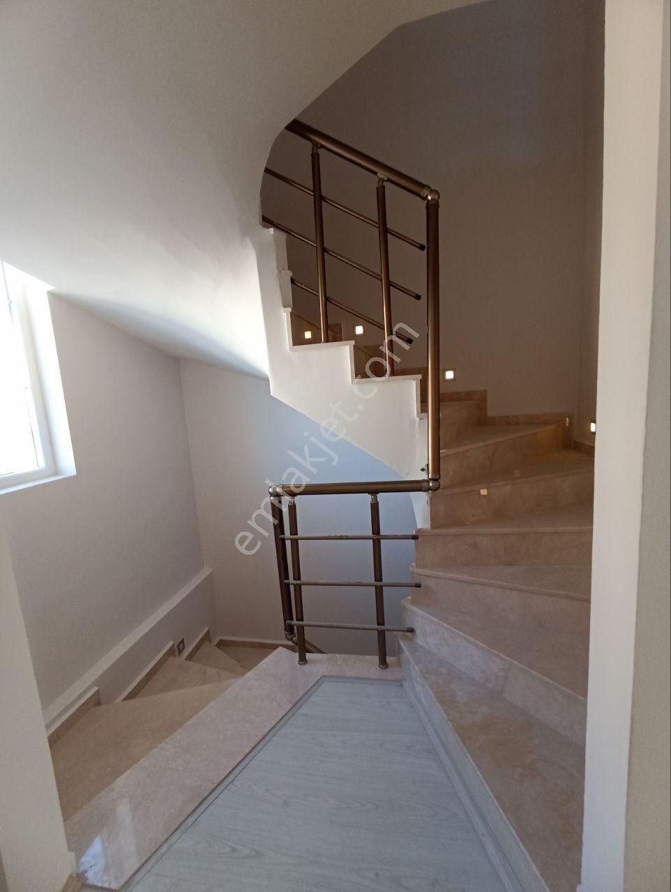 Fethiye Cami Mahallesi 3+1 150 M2 Müstakil Girişli Dublex Daire - Görsel 6