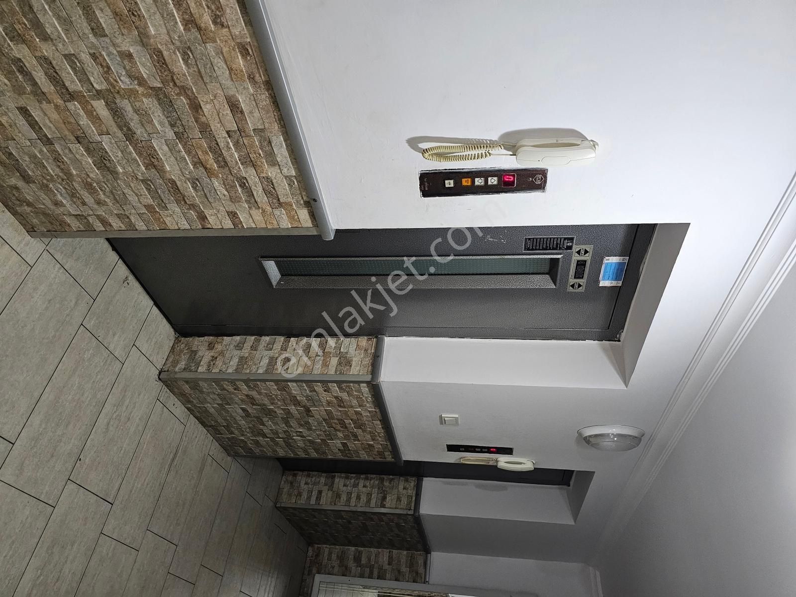 İzmirpark Avm Egepol Yakını Satılık 3+1 Doğalgazlı+asansörlü - Görsel 12