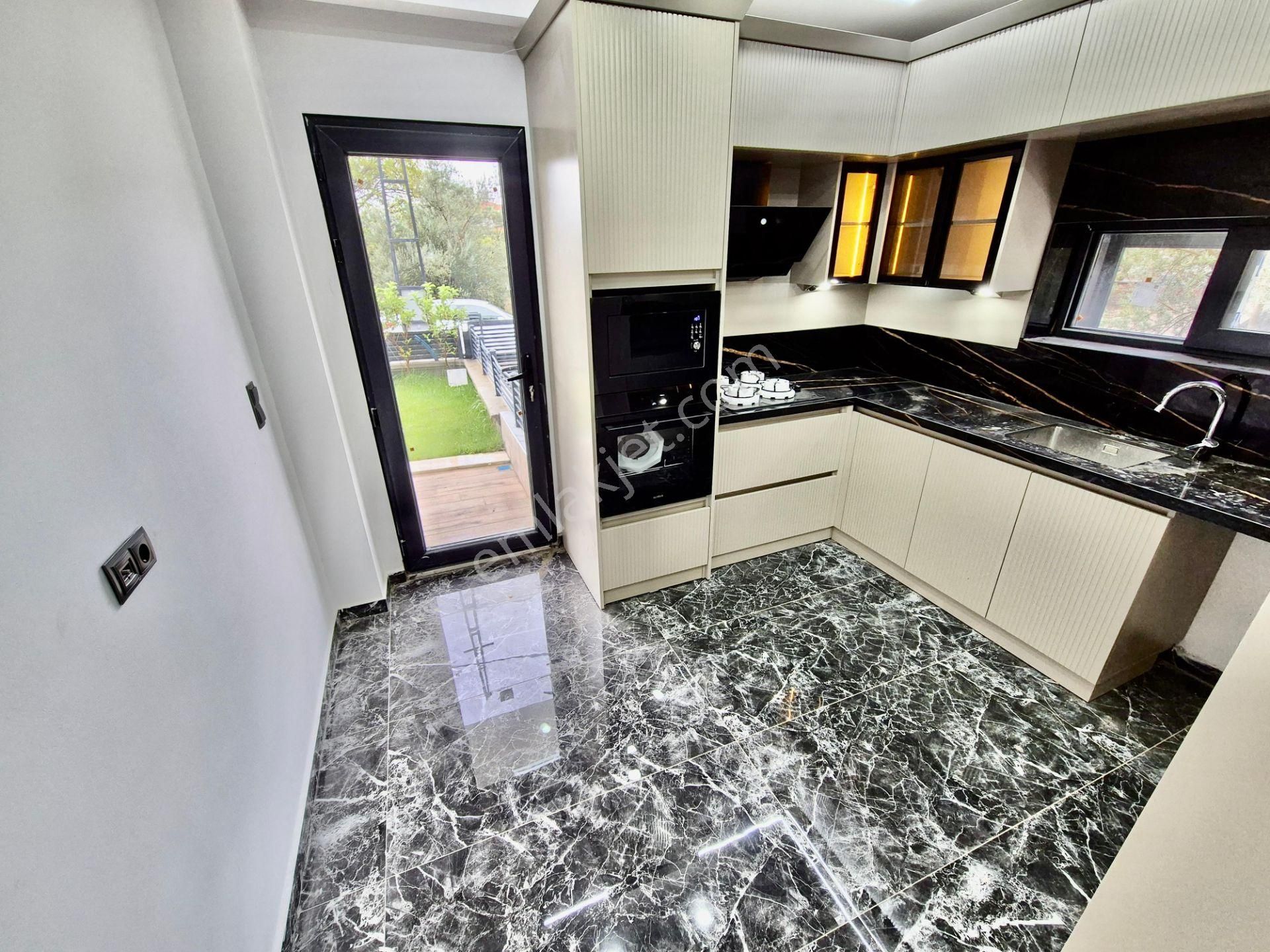 ▓karabuluttan▓yatırım & Doğanın İçindeki Huzurlu Yaşam 5+1 Villa - Görsel 27