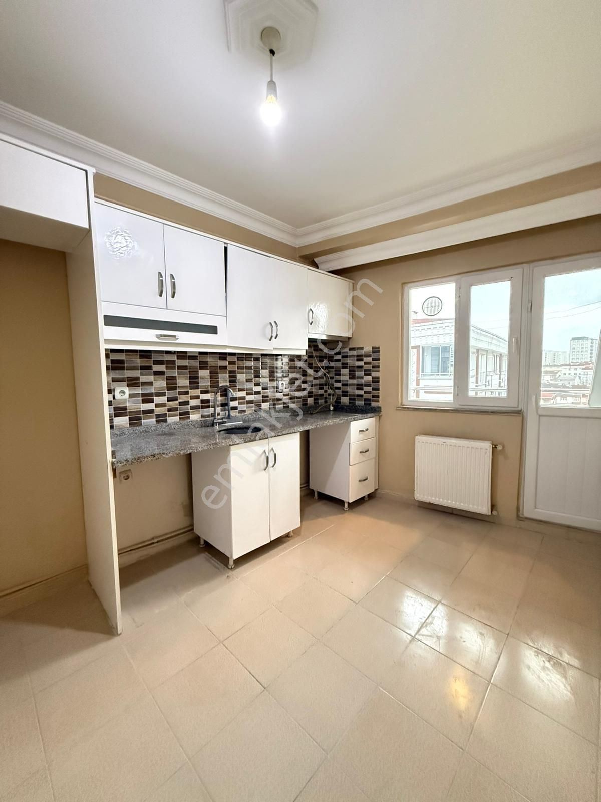 Balıkyolu Mahallesi 2+1 Kiralık Daire - Görsel 2