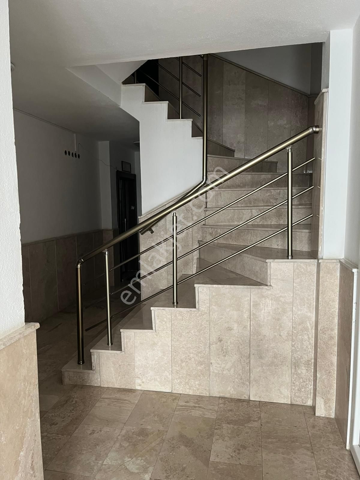 Didiim Yeni Mah. 2+1 Ayrı Mutfaklı Ön Cepheli Dairemiz Satılıktır Binamız Asansörlüdür - Görsel 25