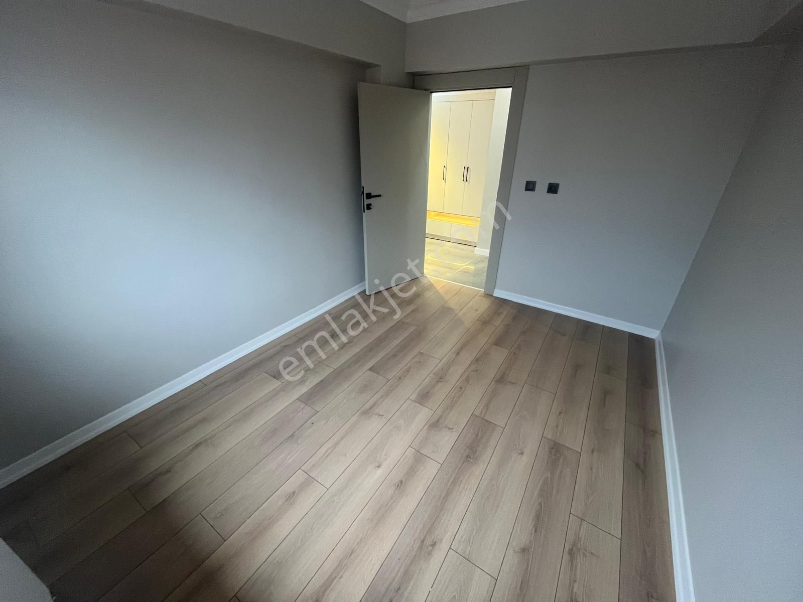 Mç Emlak'tan İstasyon Mahallesin'de 3+1 Satılık Daire - Görsel 15