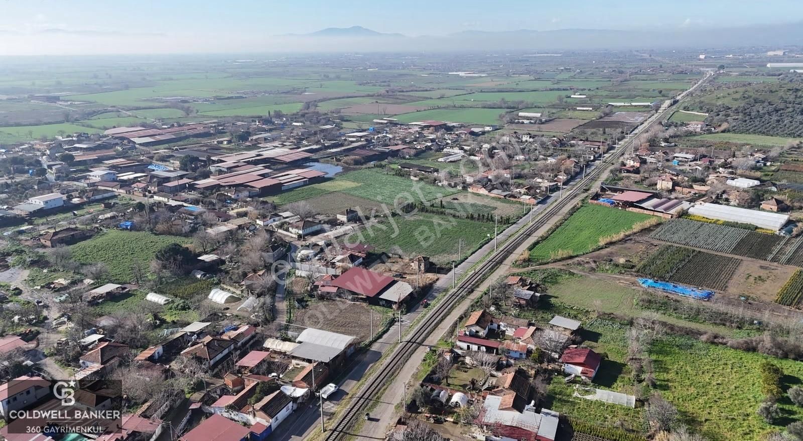 Bayındır Furunlu Köy'ünde Yola Cepheli Kargir Evli 977 M2 Tarla - Görsel 2