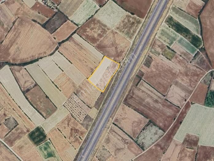 Konya Akşehir Adsız Mah 6.167 M2 Asfalt Cepheli Tarla - Görsel 8