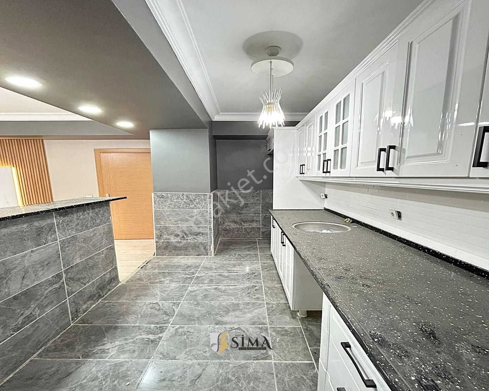 Otoparklı Güvenlikli Ebeveyn Banyolu Cadde Üzeri 3+1 Site İçi Daire - Görsel 27