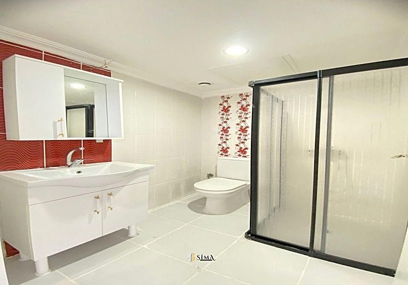 Otoparklı Güvenlikli Ebeveyn Banyolu Cadde Üzeri 3+1 Site İçi Daire - Görsel 12