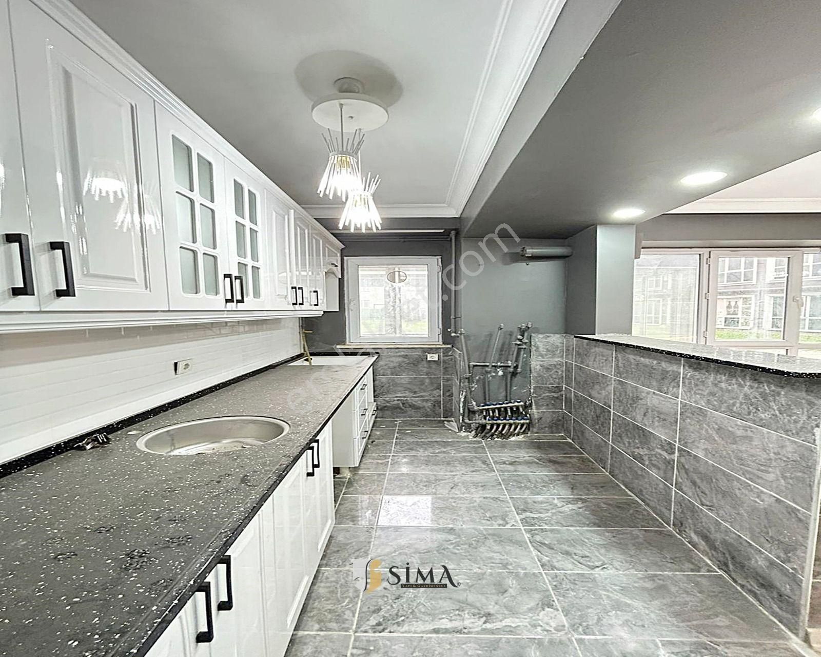 Otoparklı Güvenlikli Ebeveyn Banyolu Cadde Üzeri 3+1 Site İçi Daire - Görsel 10