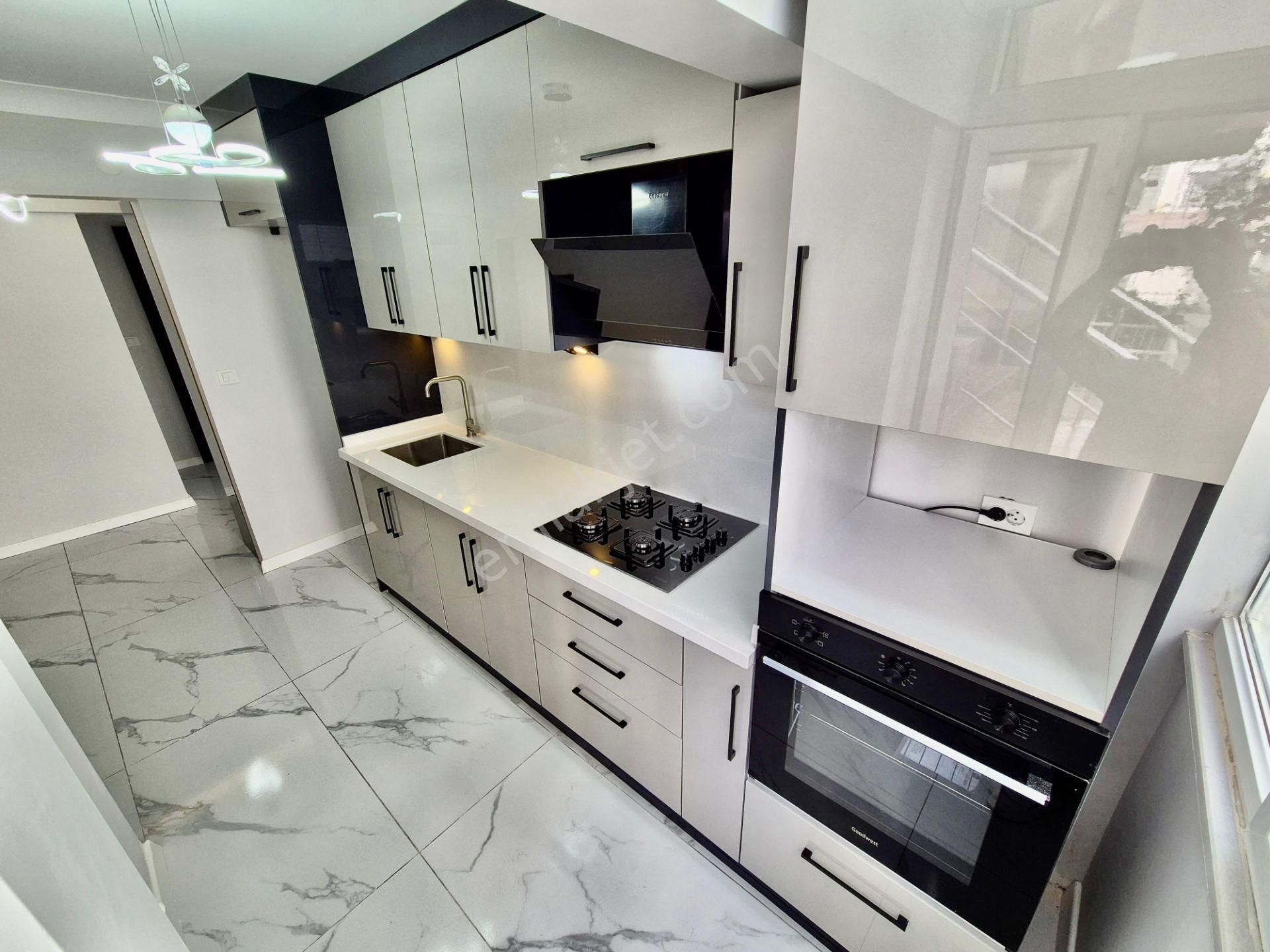 ▓karabuluttan▓akçay'da Denize 300mt & Bahçeli Ultralüx 2+1 Satılık Daire - Görsel 22