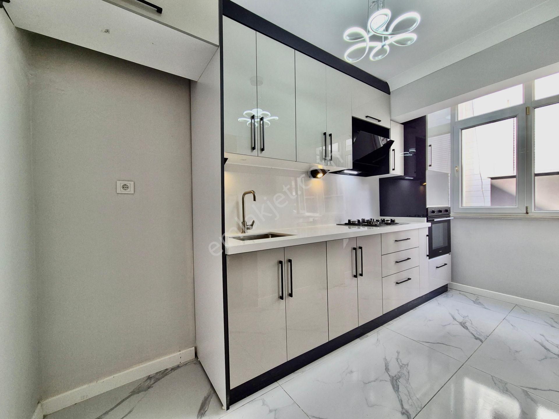 ▓karabuluttan▓akçay'da Denize 300mt & Bahçeli Ultralüx 2+1 Satılık Daire - Görsel 13