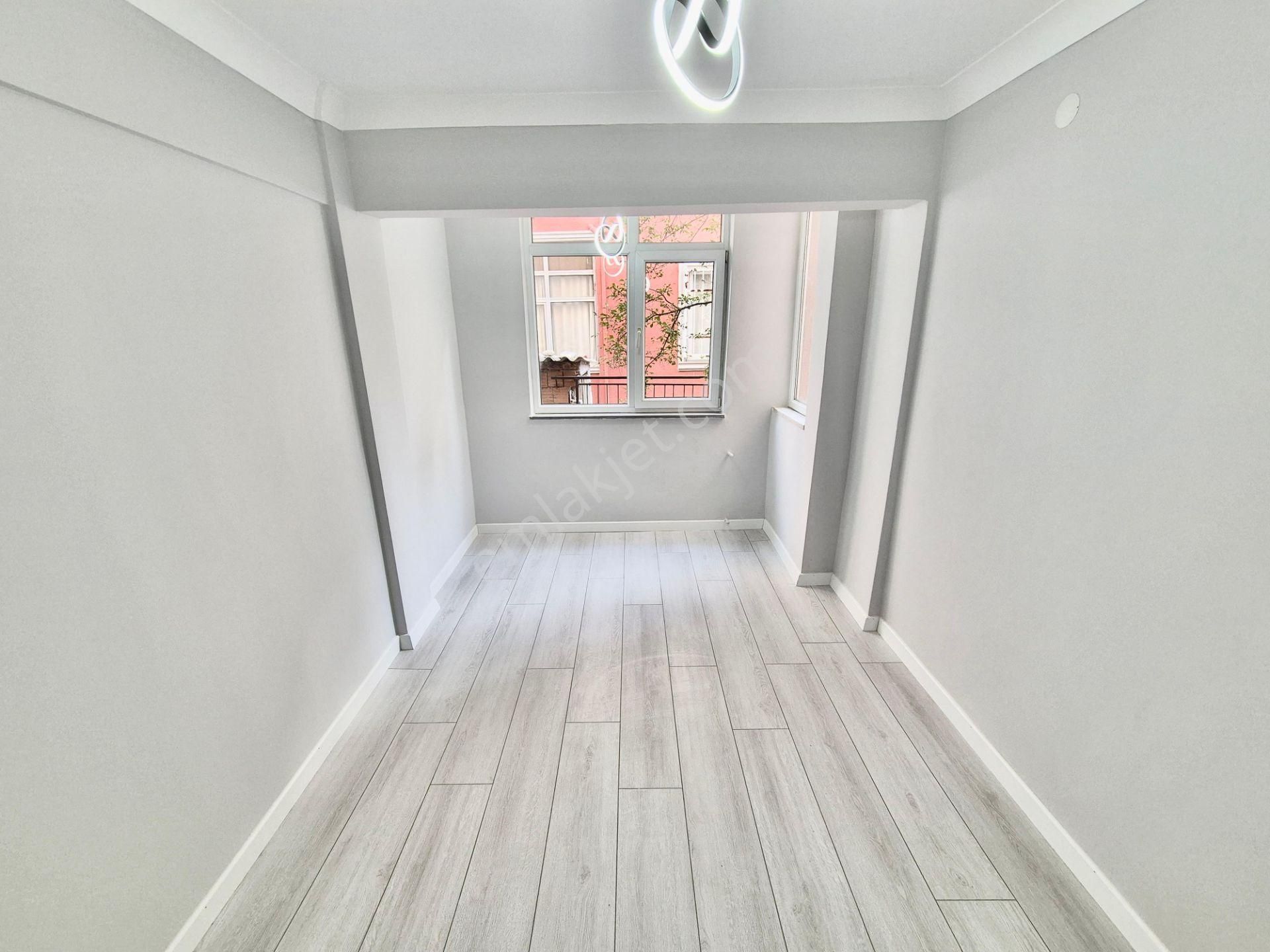 ▓karabuluttan▓akçay'da Denize 300mt & Bahçeli Ultralüx 2+1 Satılık Daire - Görsel 12