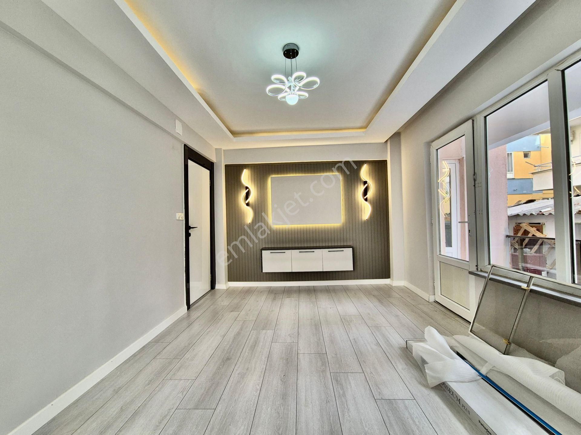 ▓karabuluttan▓akçay'da Denize 300mt & Bahçeli Ultralüx 2+1 Satılık Daire