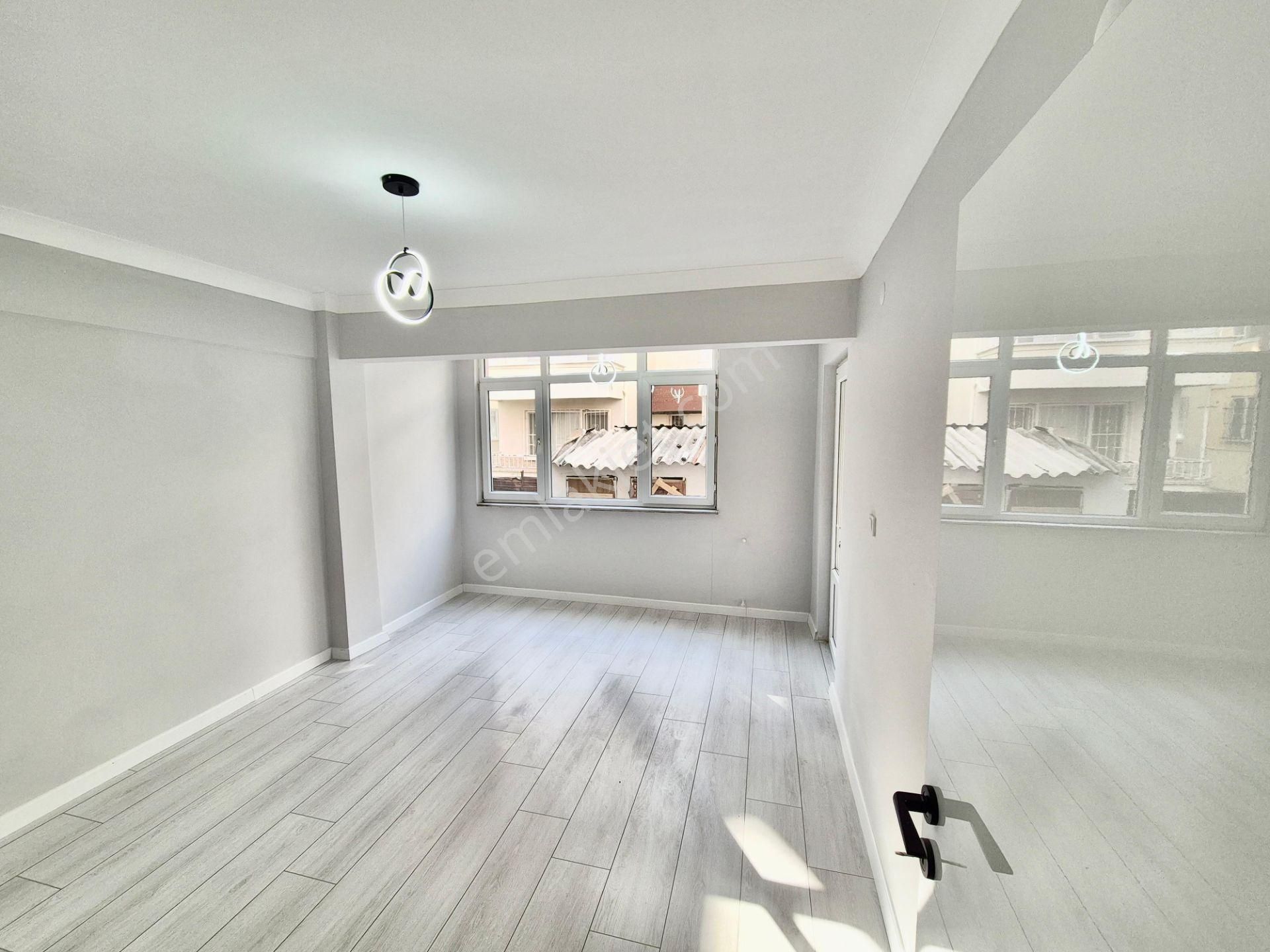 ▓karabuluttan▓akçay'da Denize 300mt & Bahçeli Ultralüx 2+1 Satılık Daire - Görsel 6