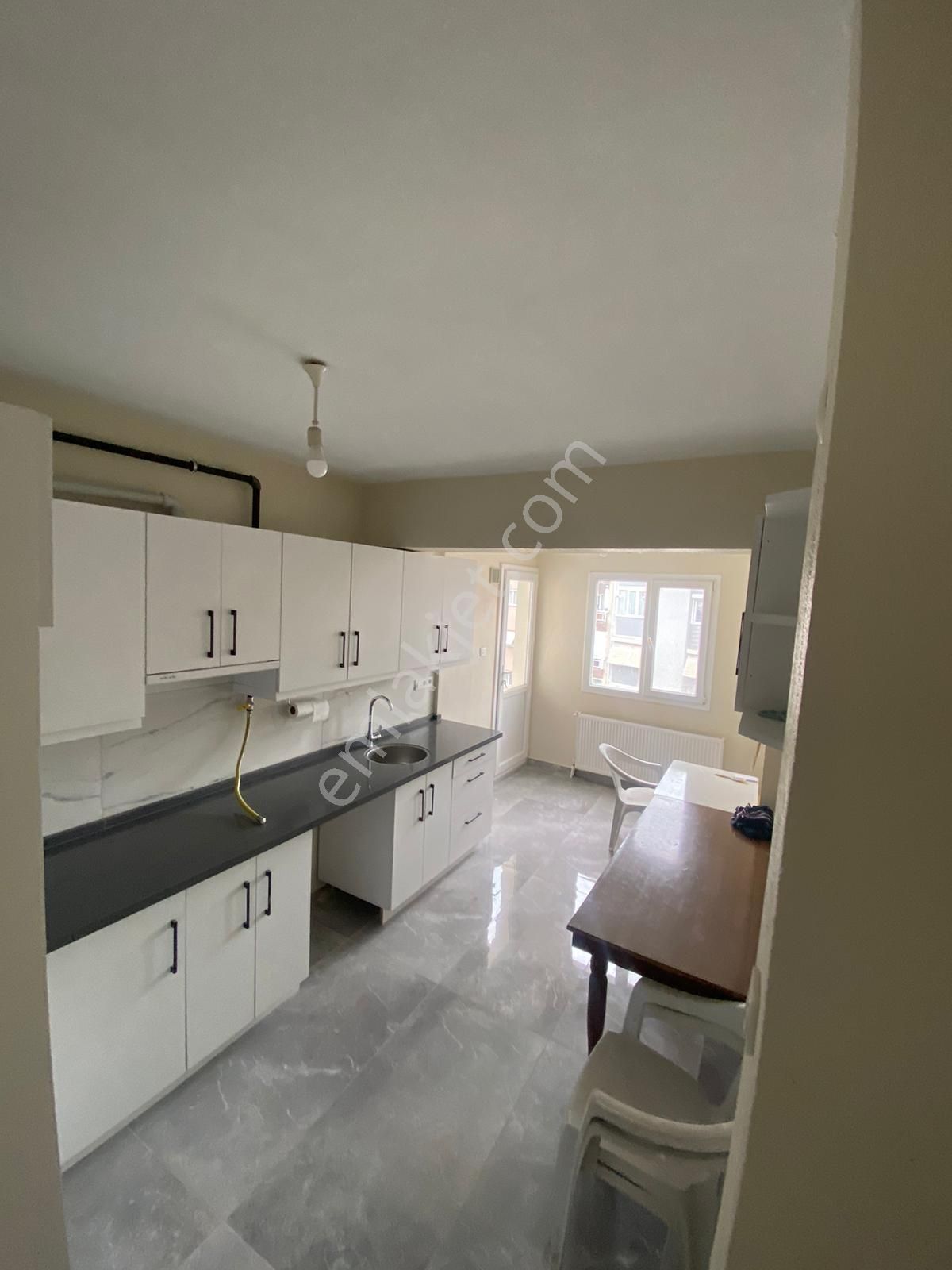 3m Prime'dan Eşyasız 2+1 Kiralık Daire - Görsel 17