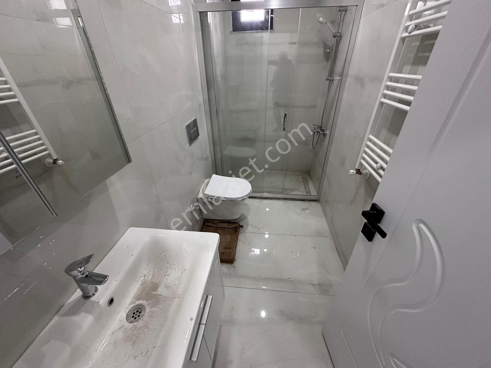 Suadiye Minibüs Caddesi Üzerin De Sıfır Net 70 M2 2+1 - Görsel 8