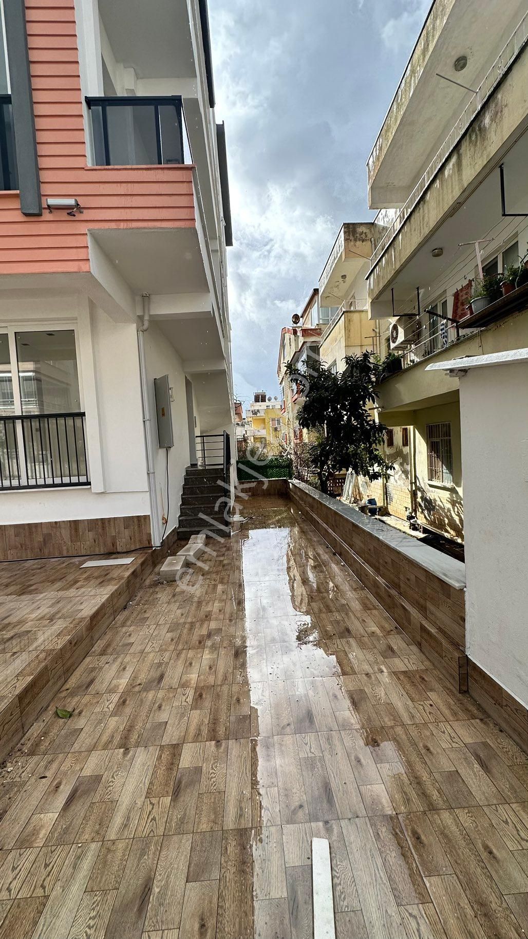 Didim Cumhuriyet Mahallesinde Merkezde Yüksek Giriş Asansörlü 2+1 Daire - Görsel 3