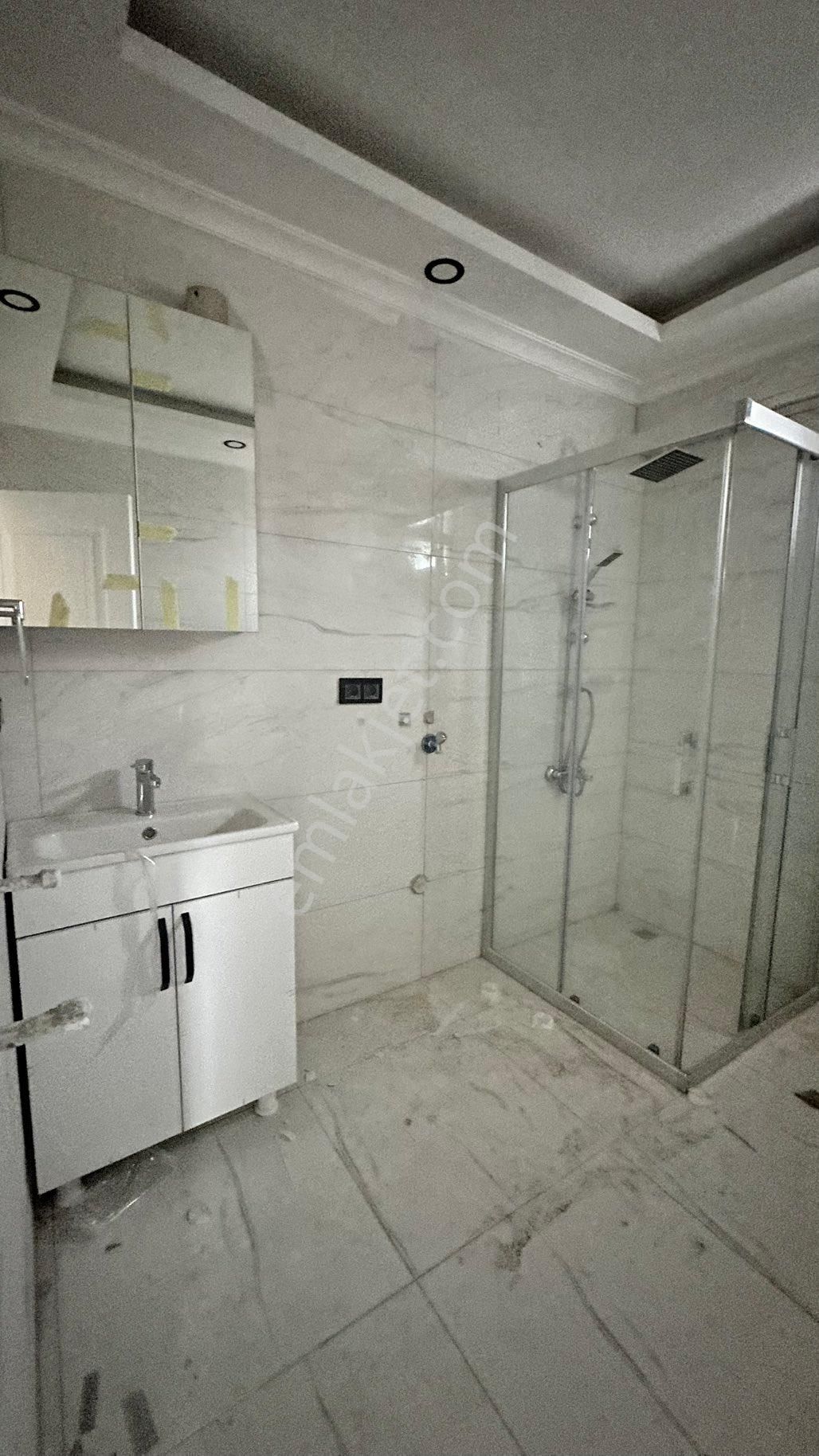 Didim Cumhuriyet Mahallesinde Merkezde Yüksek Giriş Asansörlü 2+1 Daire - Görsel 17