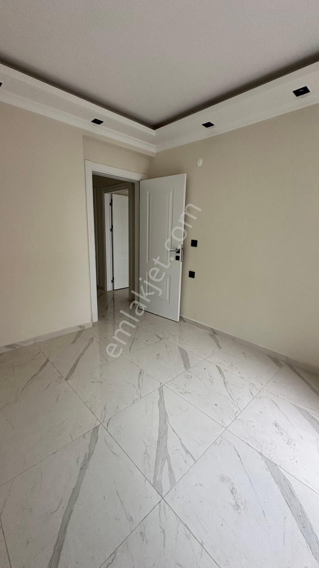 Didim Cumhuriyet Mahallesinde Merkezde Yüksek Giriş Asansörlü 2+1 Daire - Görsel 18