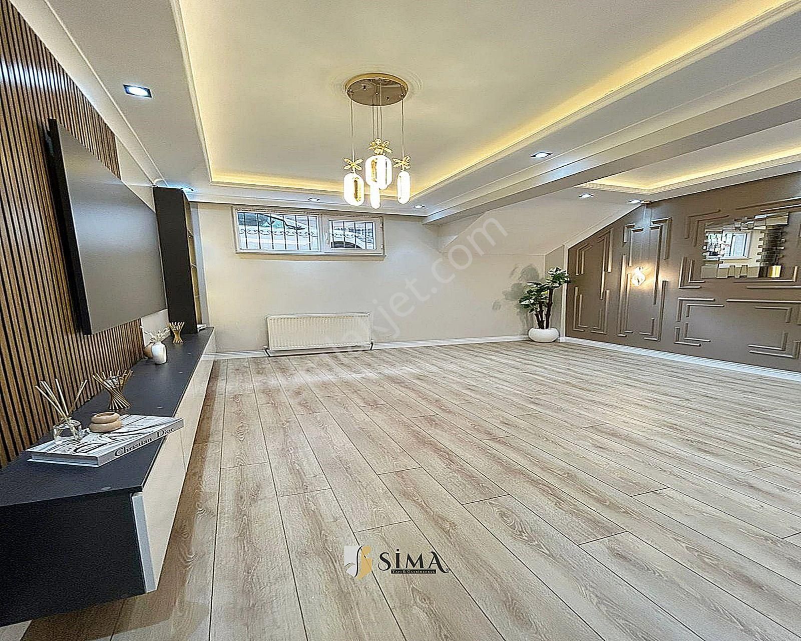Geniş Ailelere Uygun 3+1 120m2 Full Dekorlu Bahçe Kullanımlı Satılık Daire