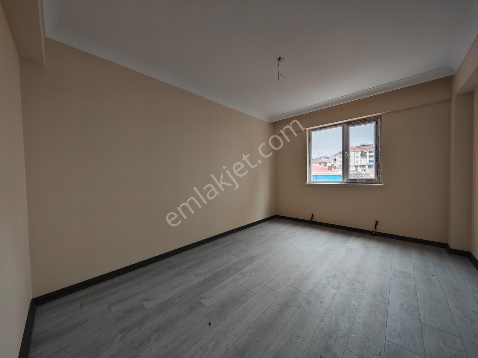 Bostancık Cad. Yakını Sıfır Binada Ara Kat Satılık 3+1 Daire !!! - Görsel 16
