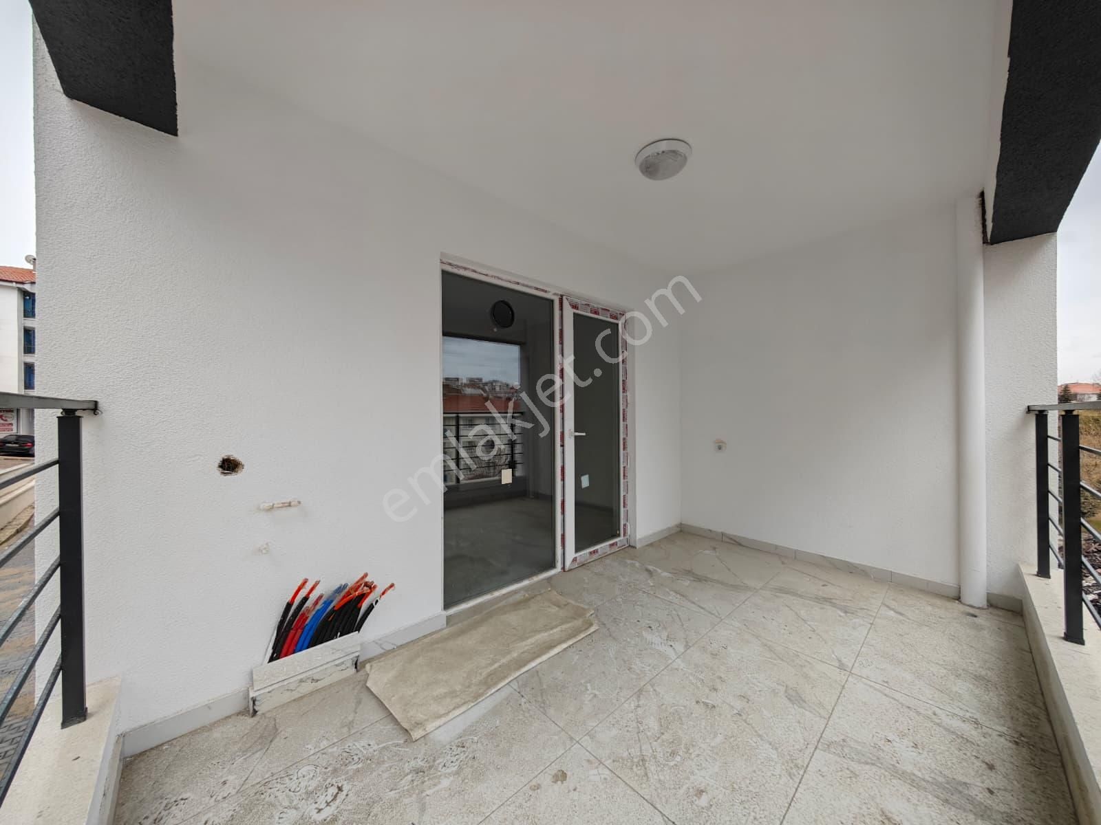 Bostancık Cad. Yakını Sıfır Binada Ara Kat Satılık 3+1 Daire !!! - Görsel 23