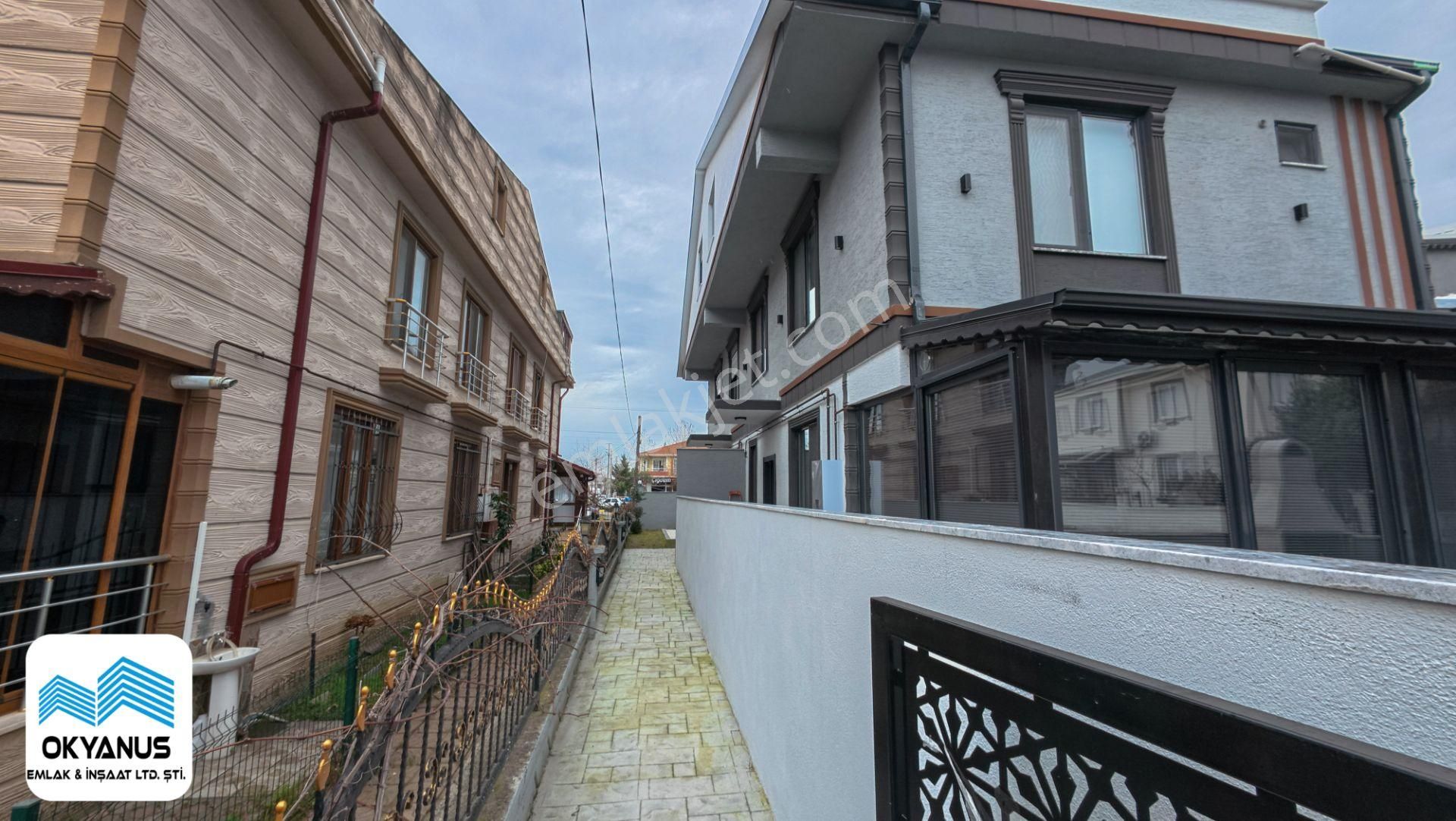 Kocaali Sahilde Müstakil Bahçeli Havuzlu Şık Villa Okyanustan - Görsel 2