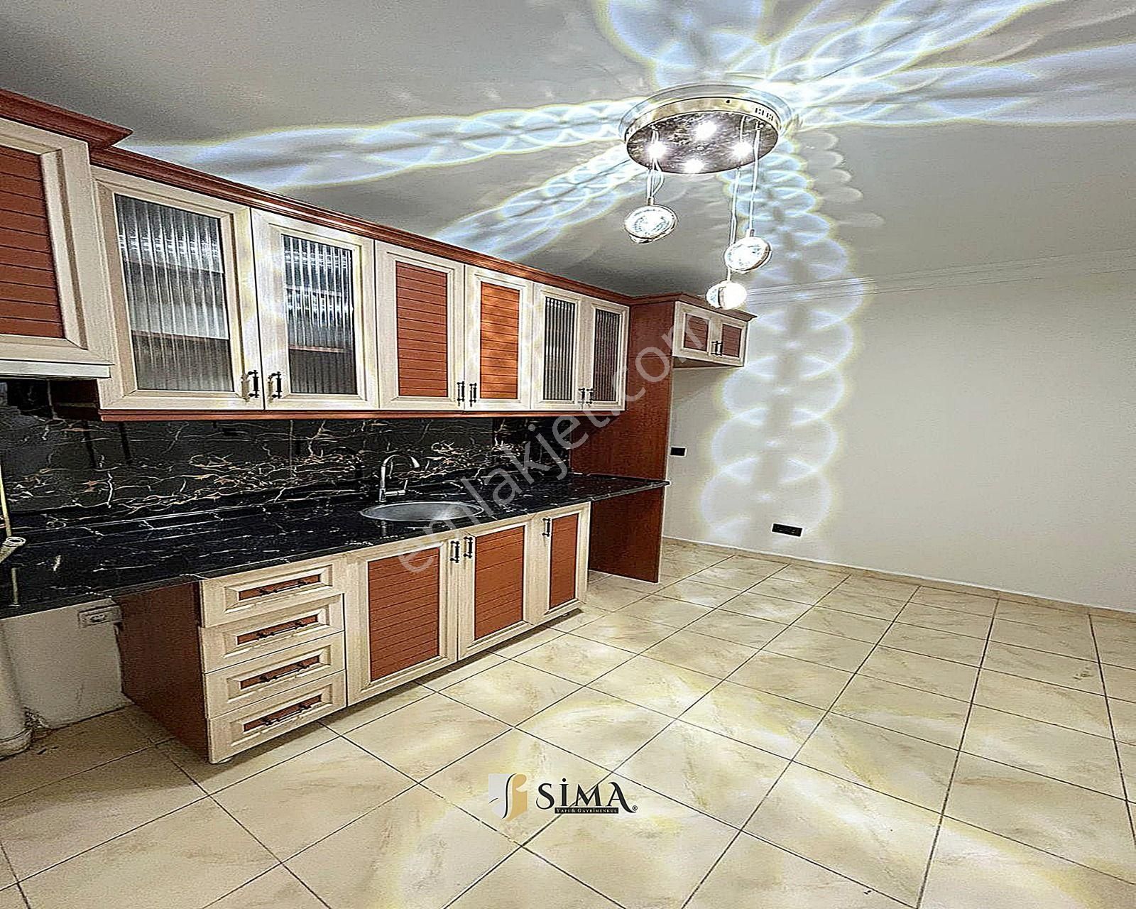 Metrobüse Yakın Geniş Ailelere Uygun Dekorlu 3+1 Satılık Daire - Görsel 27