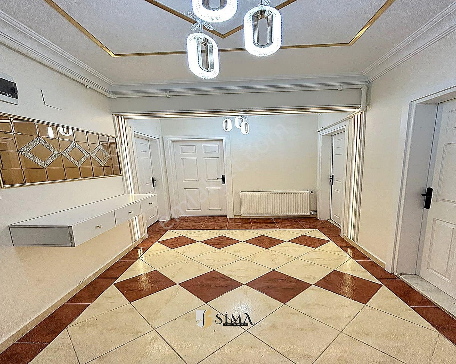 Metrobüse Yakın Geniş Ailelere Uygun Dekorlu 3+1 Satılık Daire - Görsel 9