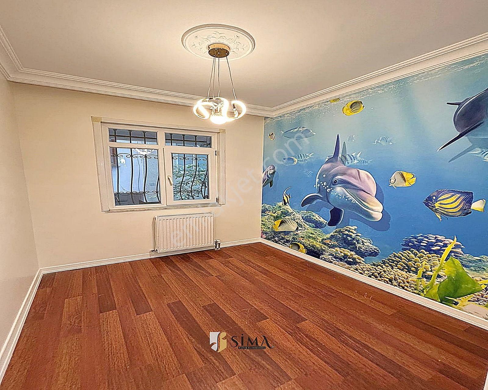 Metrobüse Yakın Geniş Ailelere Uygun Dekorlu 3+1 Satılık Daire - Görsel 16