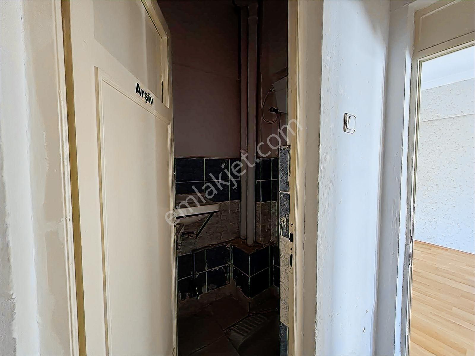 Pinokyo'dan 1.noter Karşısı Kiralık 1+1 Balkonlu Ofis Katı - Görsel 2