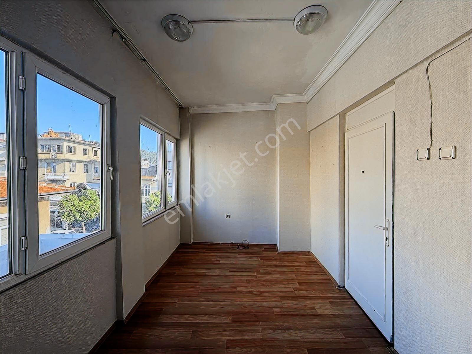 Pinokyo'dan 1.noter Karşısı Kiralık 1+1 Balkonlu Ofis Katı - Görsel 9