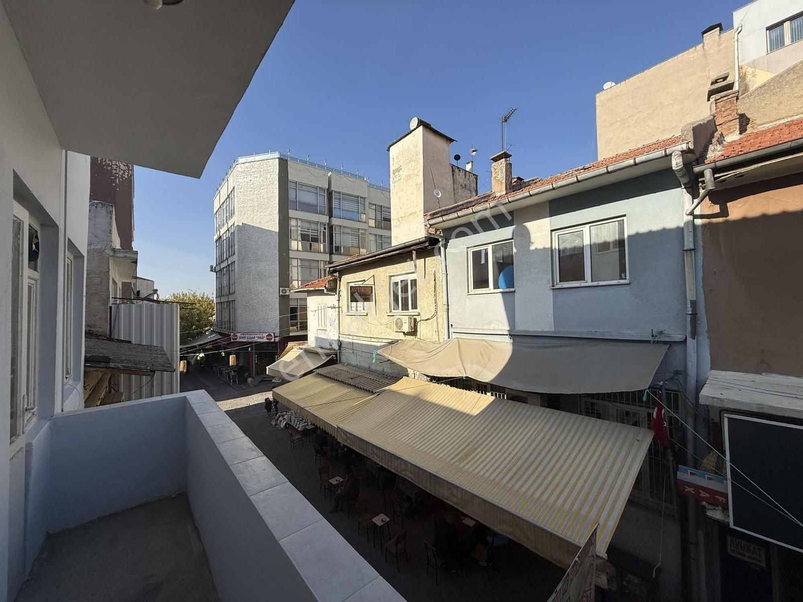 Pinokyo'dan 1.noter Karşısı Kiralık 1+1 Balkonlu Ofis Katı - Görsel 17