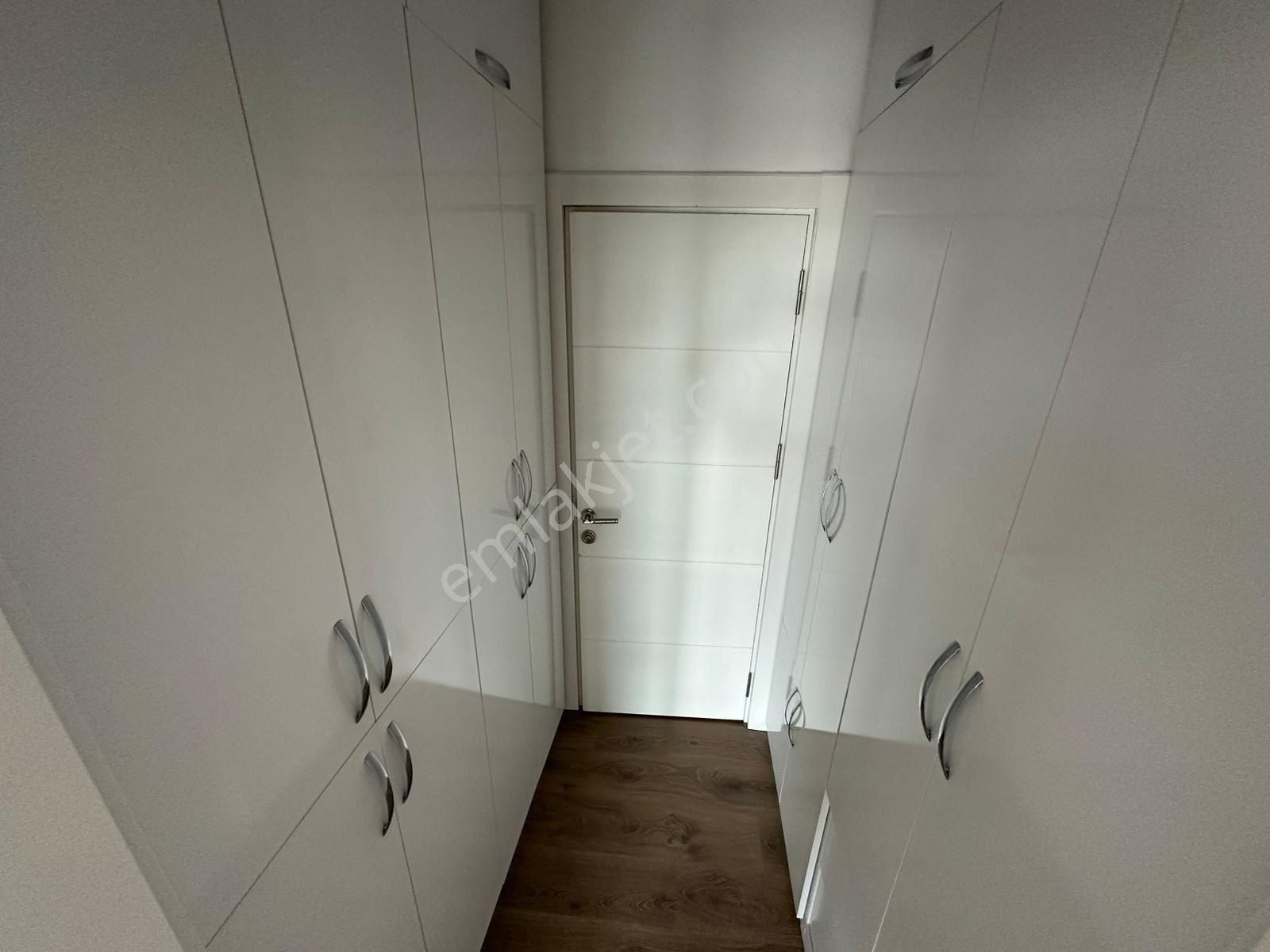 Koza Emlak'tan Törekent Mahalesinde Site İçinde Ara Katta Ebevyn Banyolu 4+1 Satılık Daire - Görsel 34