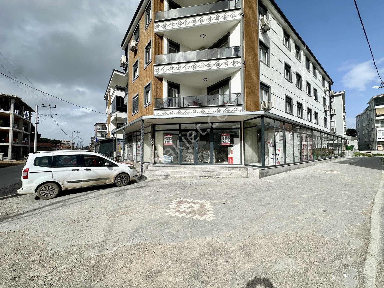Altınova Merkezde' Çay Caddesinde 363 M2 Kiralık Dükkan - Görsel 9