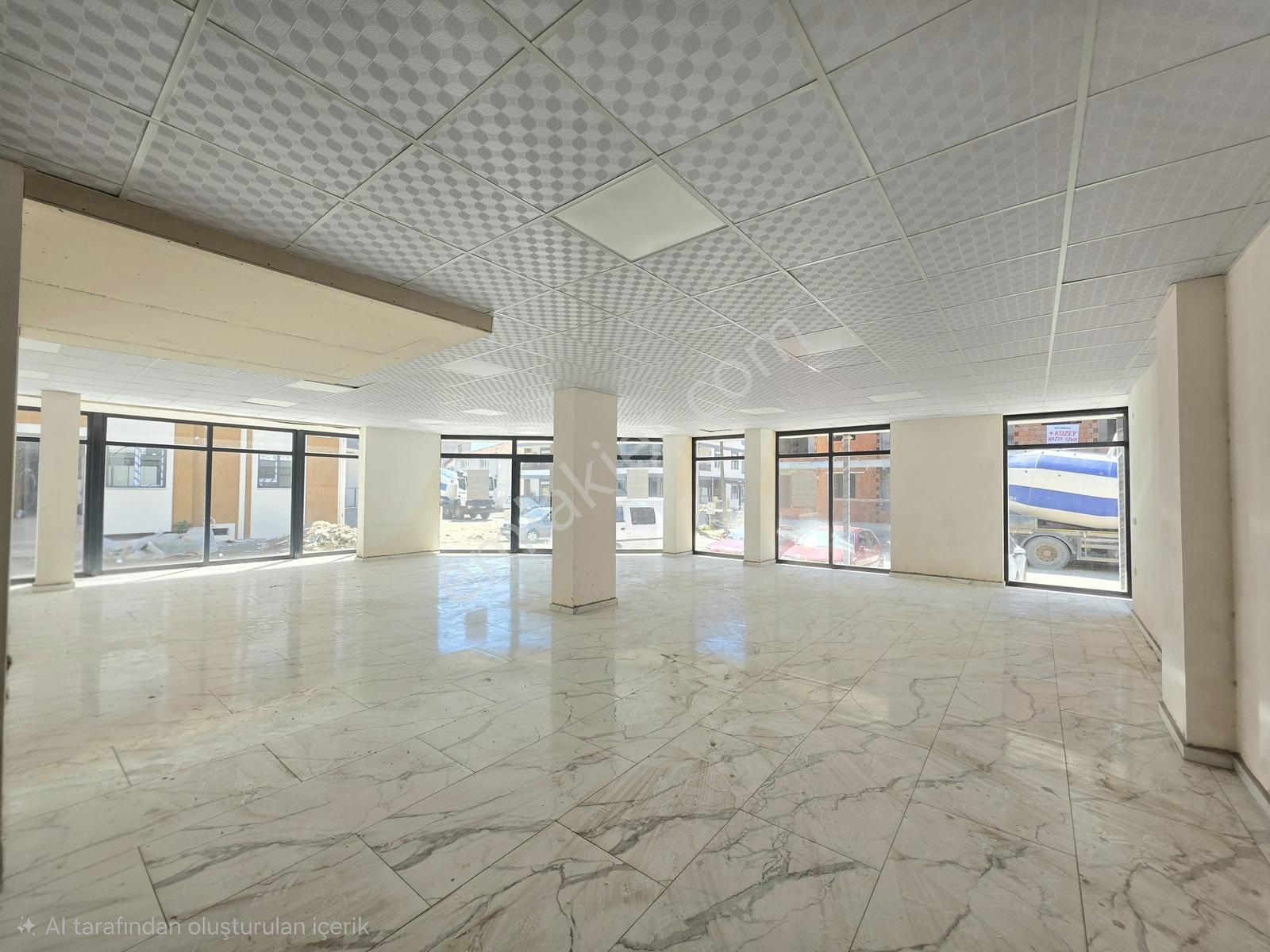 Altınova Merkezde' Çay Caddesinde 363 M2 Kiralık Dükkan - Görsel 4