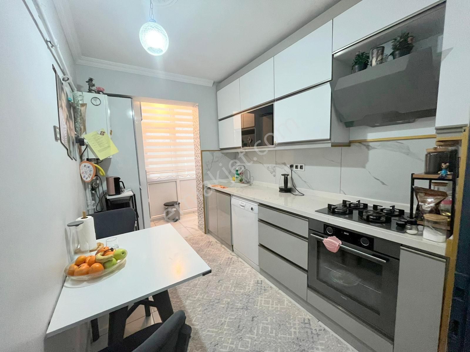 Şafak'tan Atış Caddesi Üzerinde 3+1 Lüks Yapılı 1.katta Acil! - Görsel 19