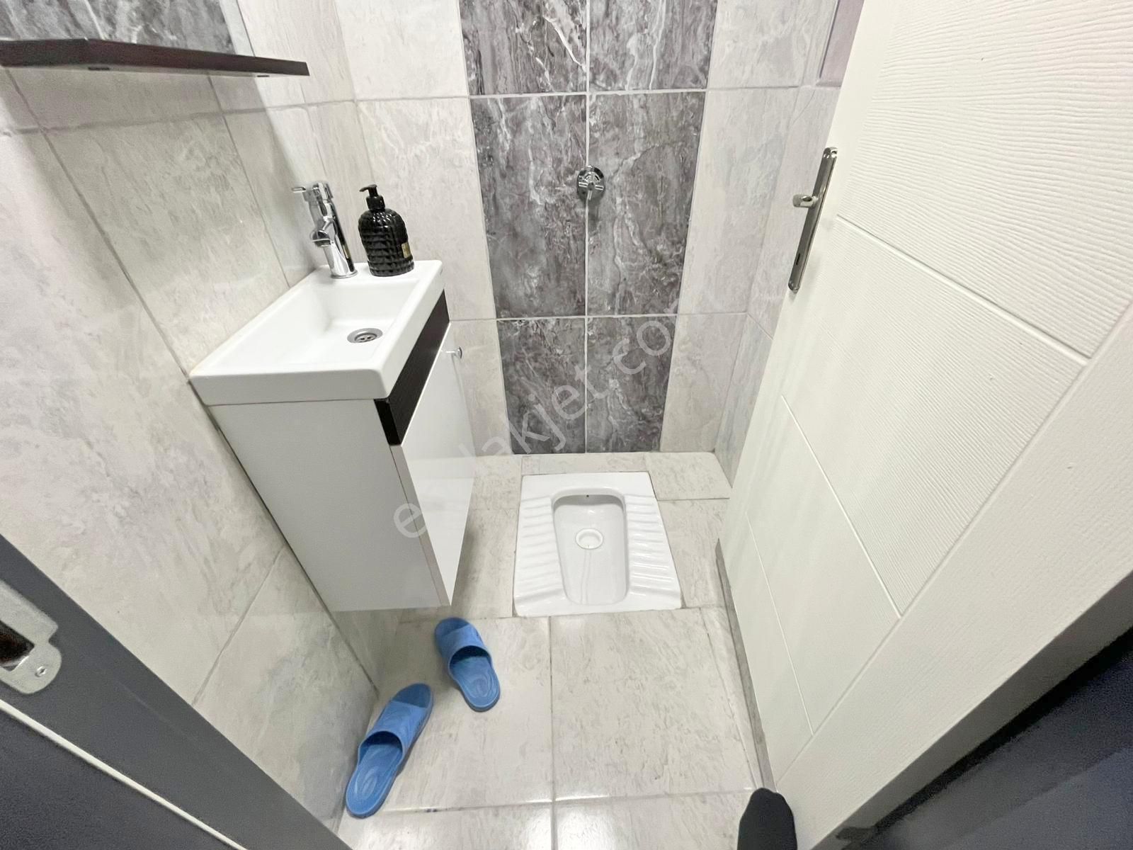 Şafak'tan Atış Caddesi Üzerinde 3+1 Lüks Yapılı 1.katta Acil! - Görsel 26