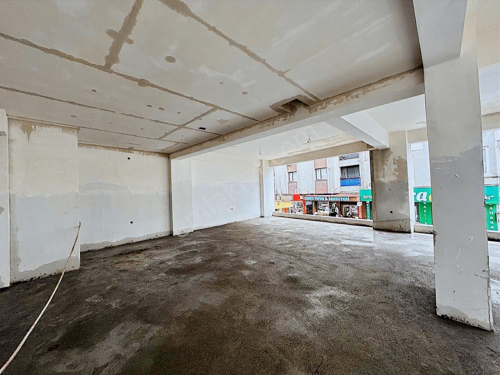 Betenyol Cadde Üzeri Emsalsiz 2 Katlı 180 M2 Kiralık Sıfır Köşe - Görsel 16