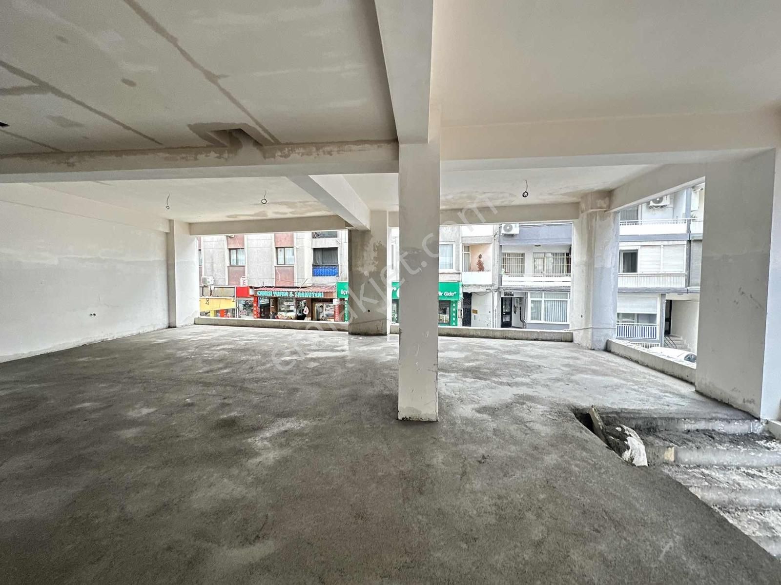 Betenyol Cadde Üzeri Emsalsiz 2 Katlı 180 M2 Kiralık Sıfır Köşe - Görsel 18