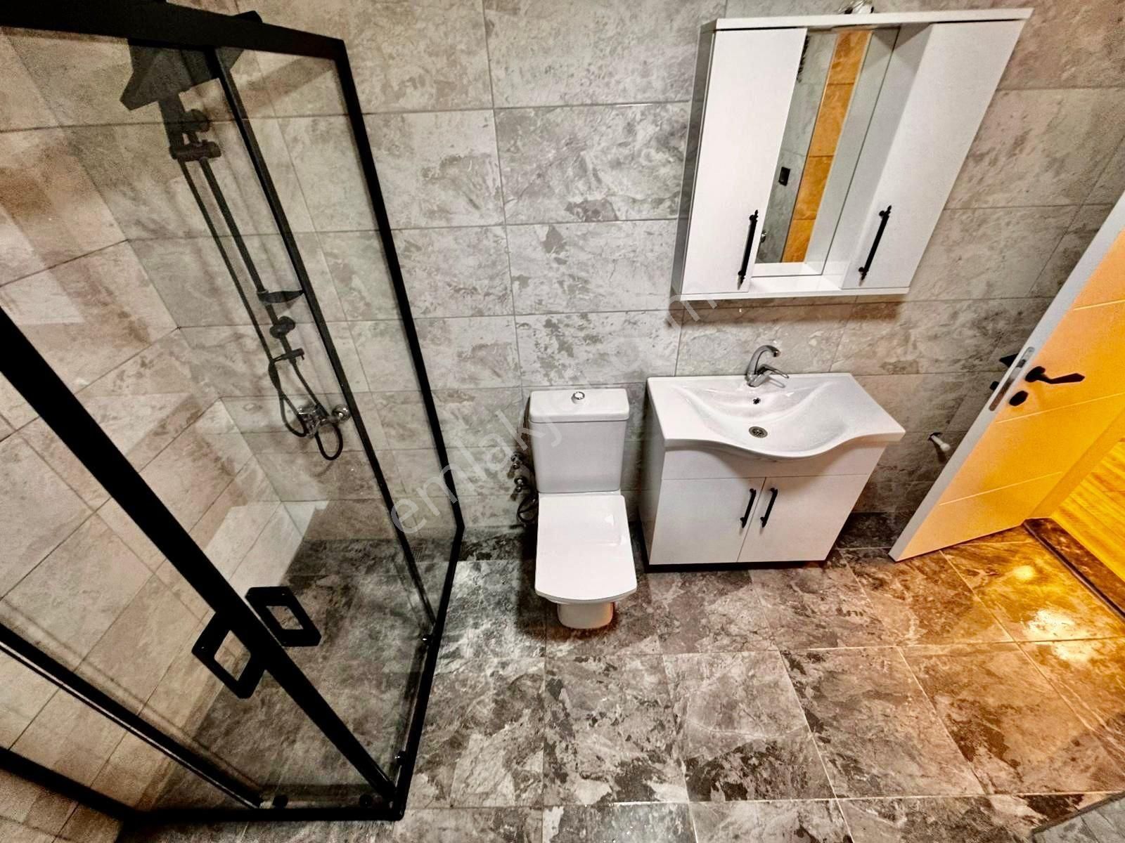 ▓zeytinli Gayrimenkul'den Tasarımı İle Etkileyen & Ön Cephe 2+1 - Görsel 34