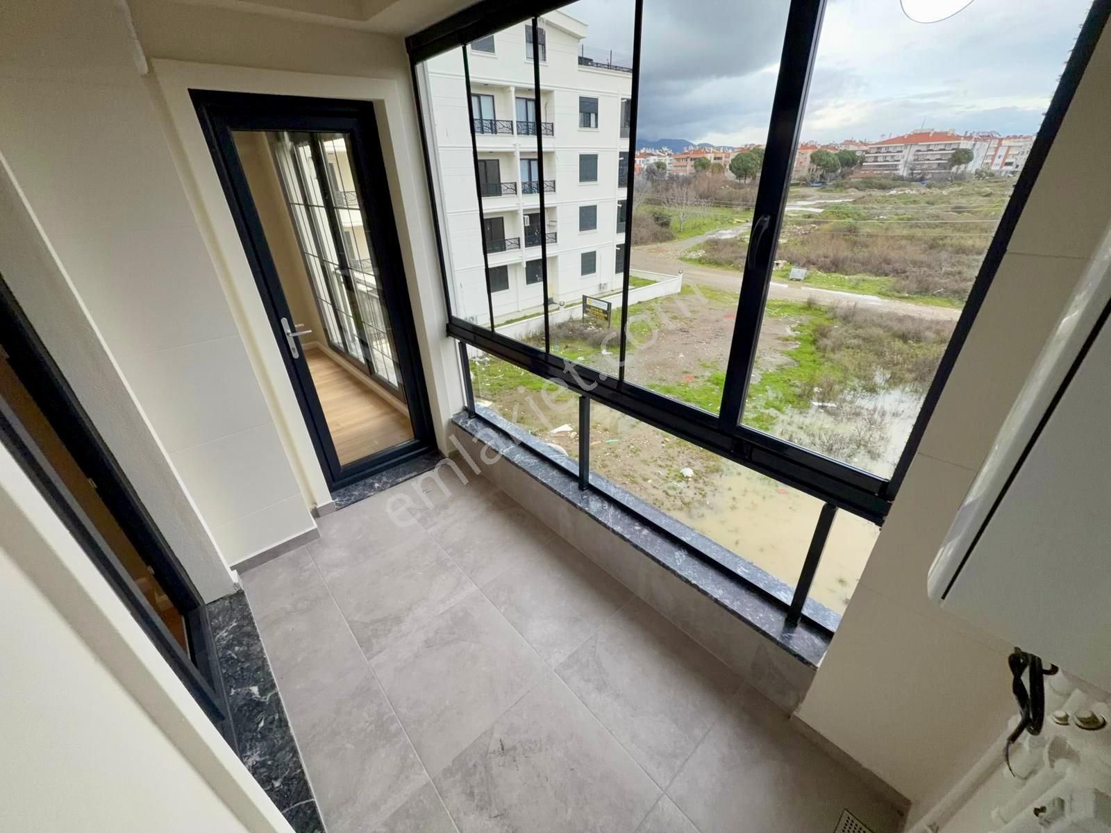 🏡 Referans'tan Altınkum'da Ara Kat Yerden Isıtmalı Modern Ve Şık Tasarımlı 1+1 Daire - Görsel 6