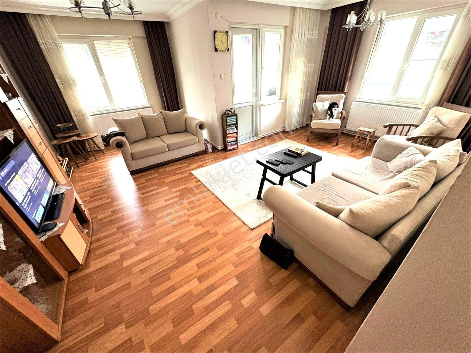 🏠blue Life Egen'den Gerçek İlan-altınkum'da Denize 450mt Ön Cephe Ayrı Mutfaklı 2+1 Daire - Görsel 3