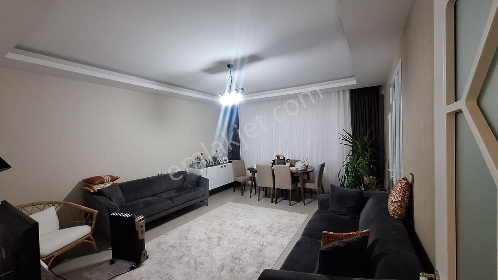 Winstown Avm Arkası Satılık 2+1 Fırsat Daire