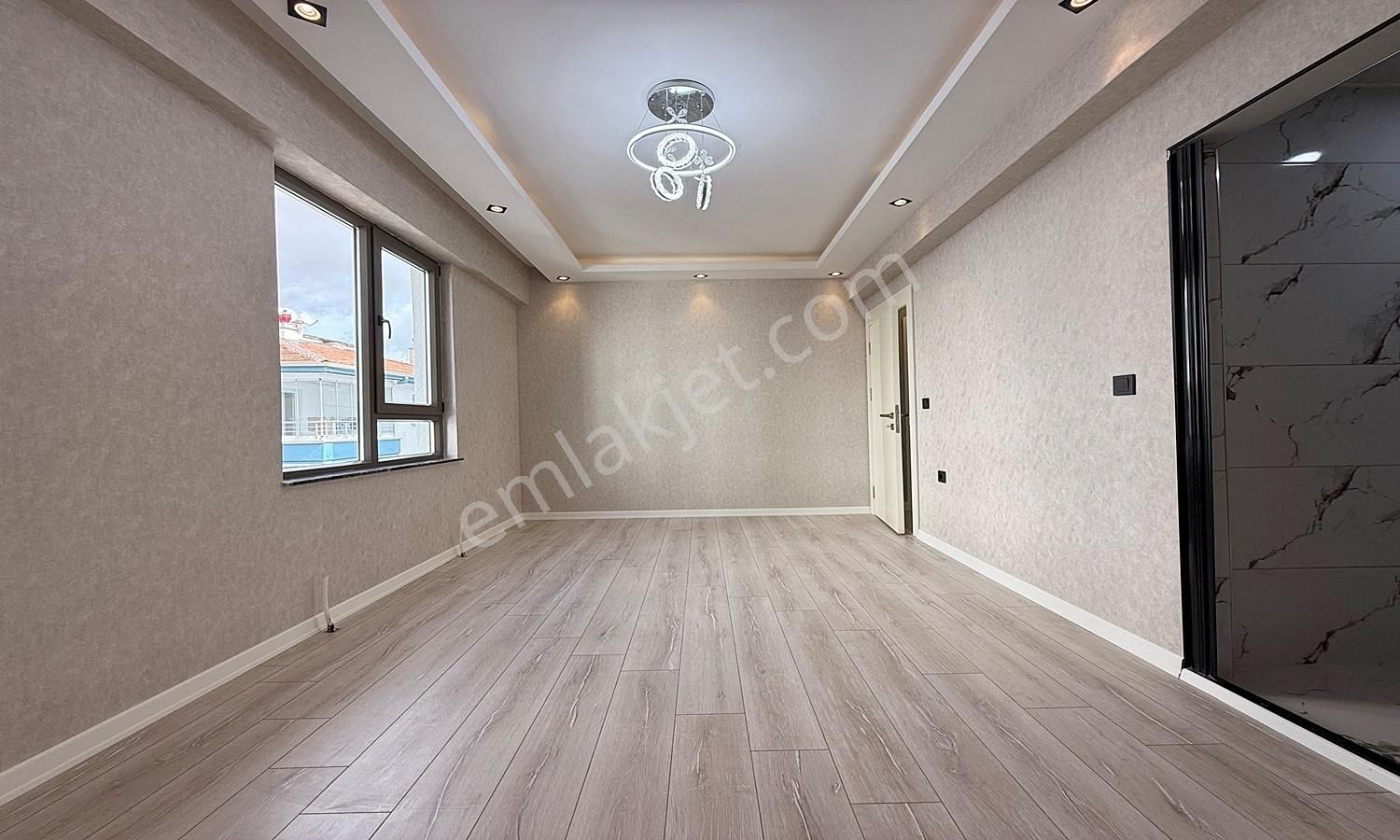 Yasa'dan Hisar Da Full Yapılı E.banyolu Katta Cadde Yakını! - Görsel 18