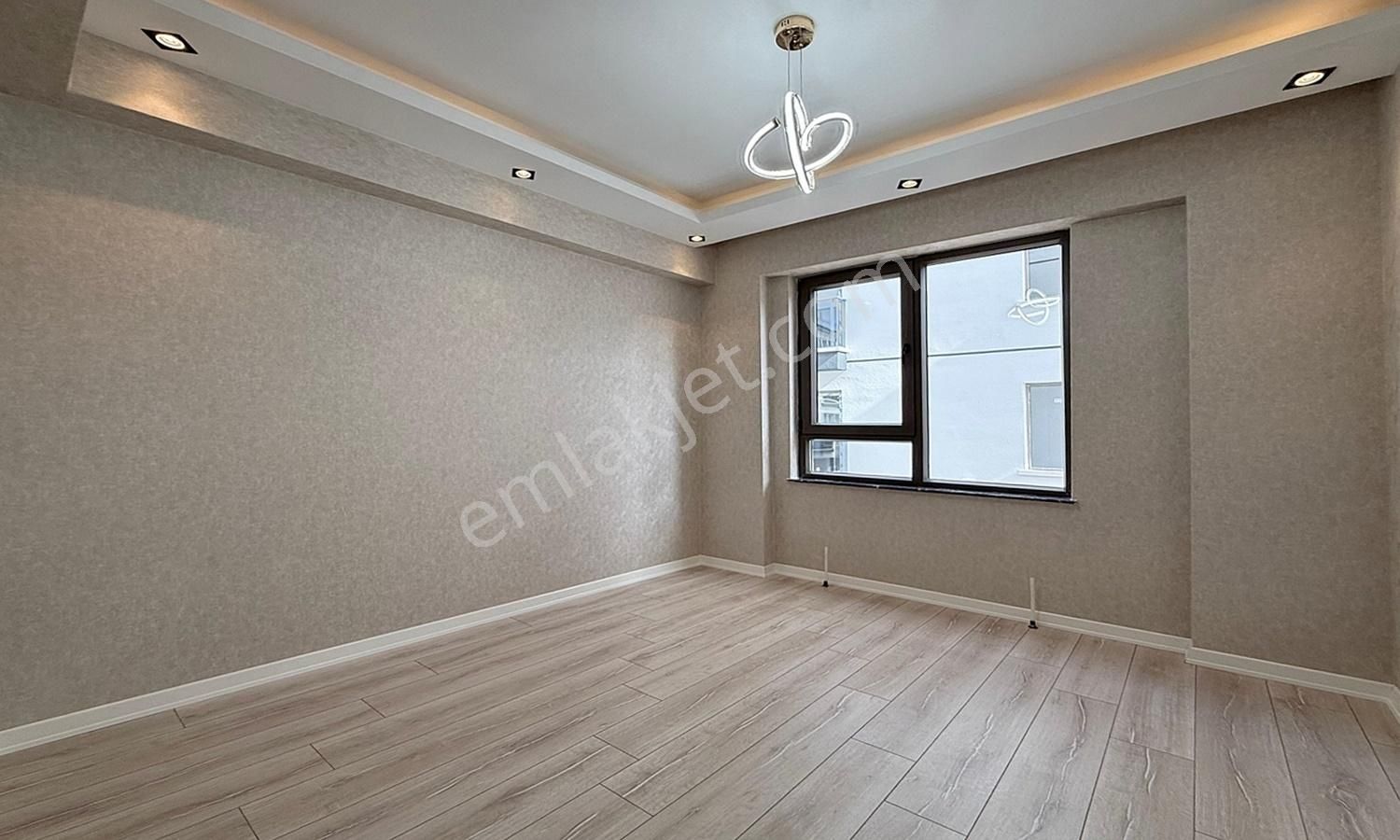 Yasa'dan Hisar Da Full Yapılı E.banyolu Katta Cadde Yakını! - Görsel 17