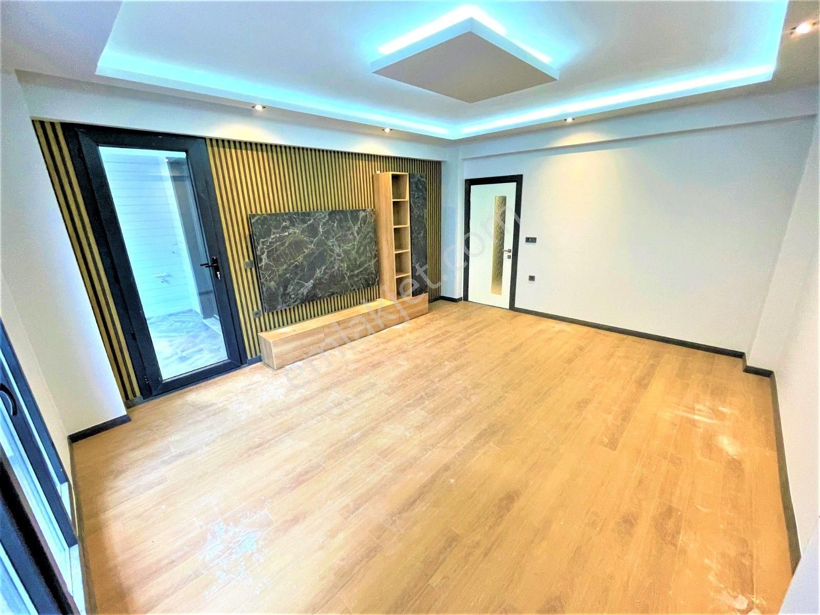 🟠🟠alfa'dan Akçay'da Önü Açık Satılık Arakat Ayrı Mutfak Çift Balkonlu 2+1daire - Görsel 3