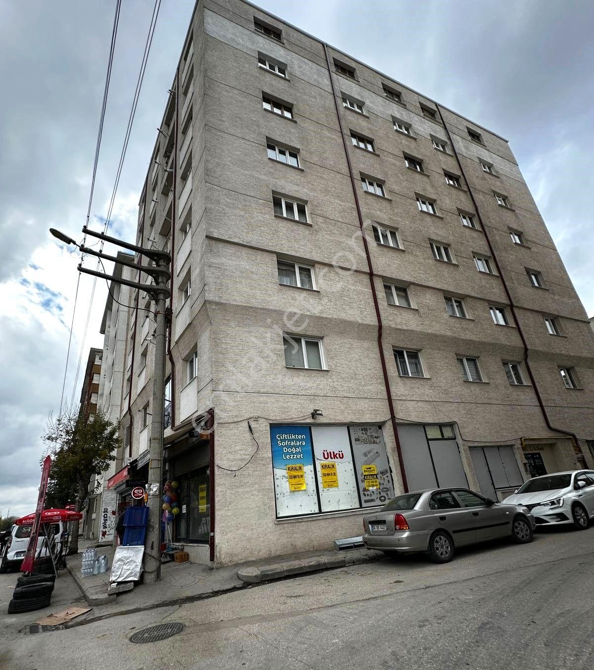 Recep Ümit'ten Gazi Yakup Satar Caddesi Üzeri , Büyük Park Karşısı Satılık 3+1 Asansörlü Daire. - Görsel 27