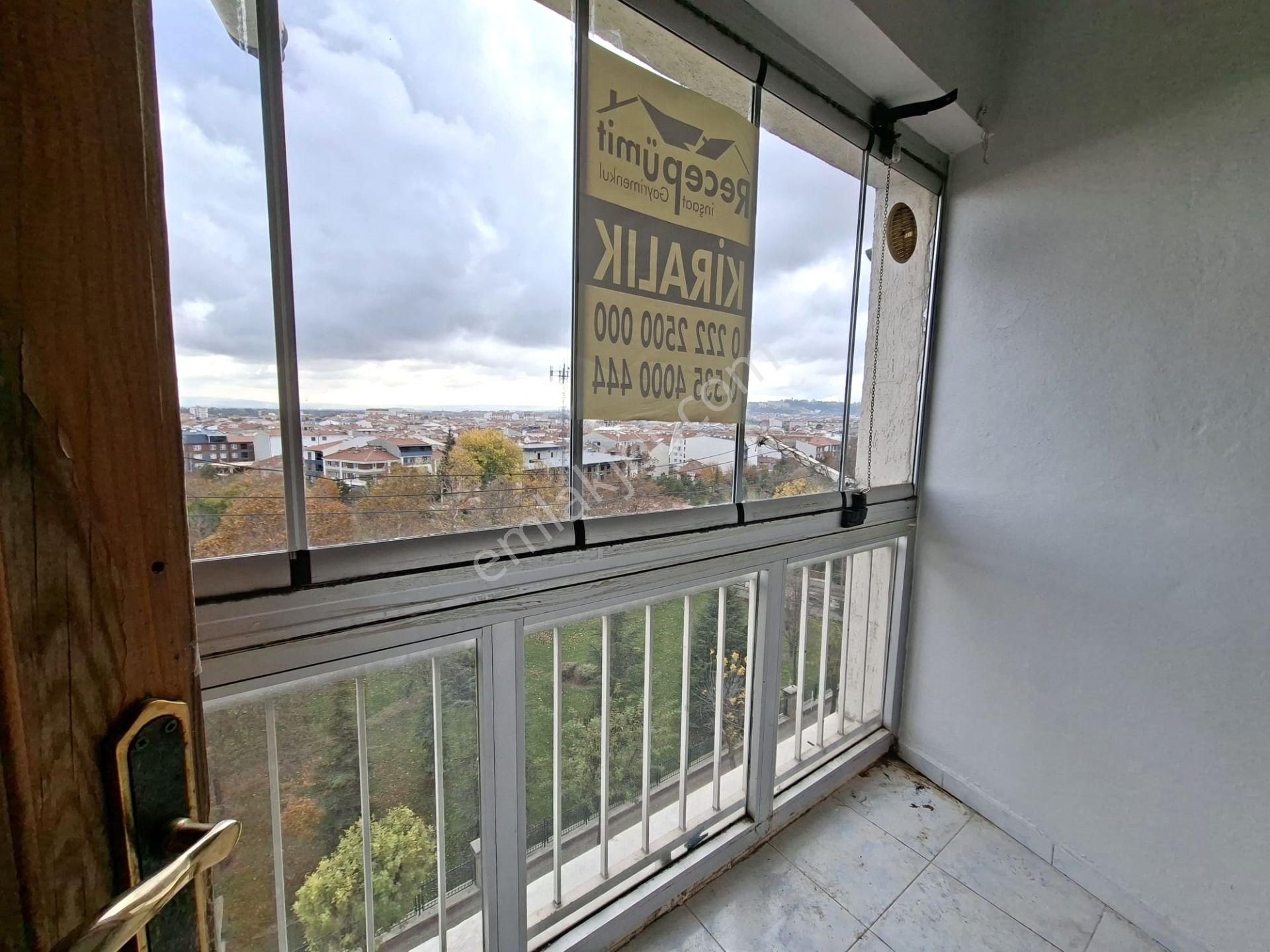 Recep Ümit'ten Gazi Yakup Satar Caddesi Üzeri , Büyük Park Karşısı Satılık 3+1 Asansörlü Daire. - Görsel 22