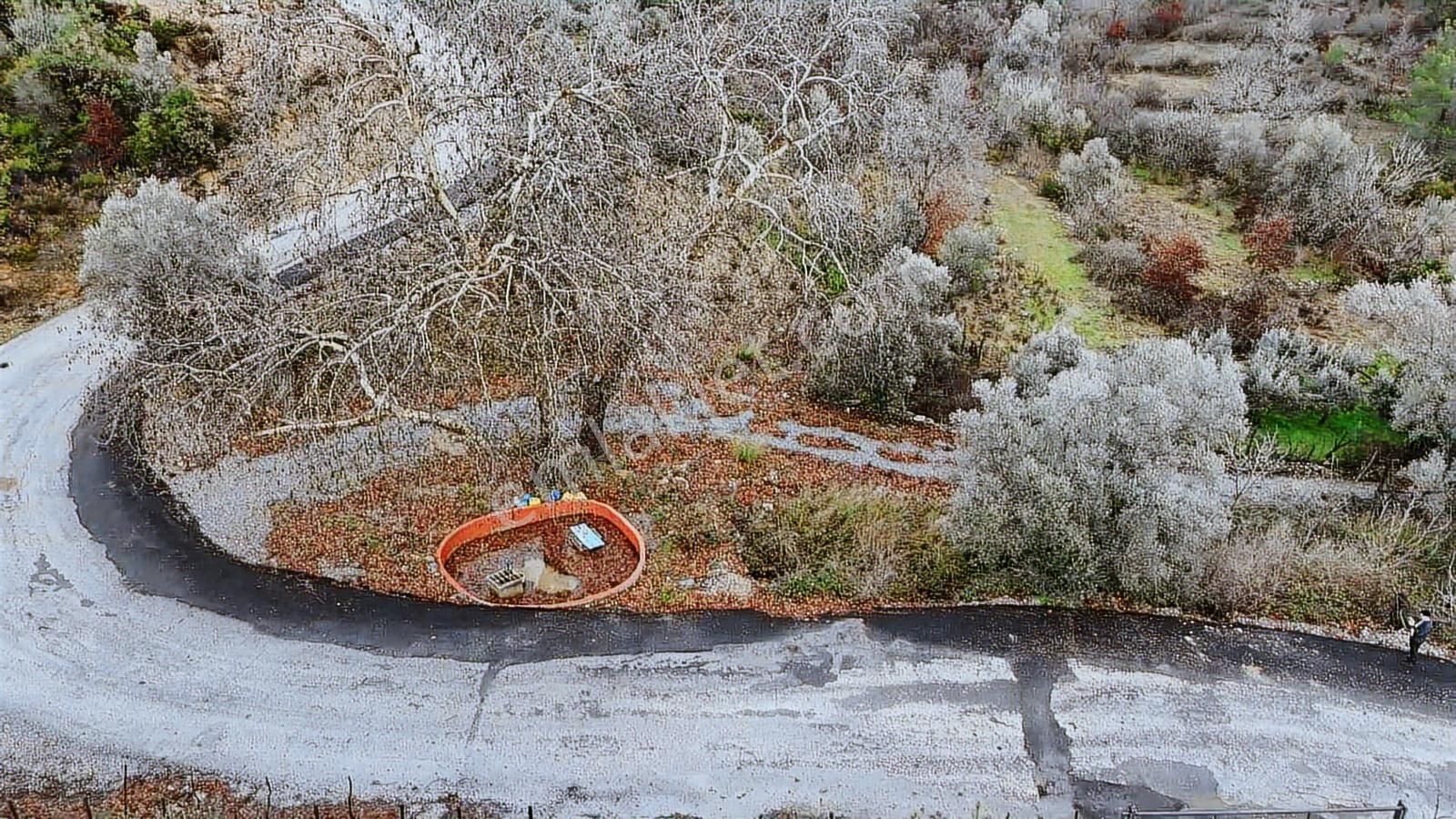 Karamanlar Mahallesinde Yatırımlık 275 M² Satılık Tarla - Görsel 2